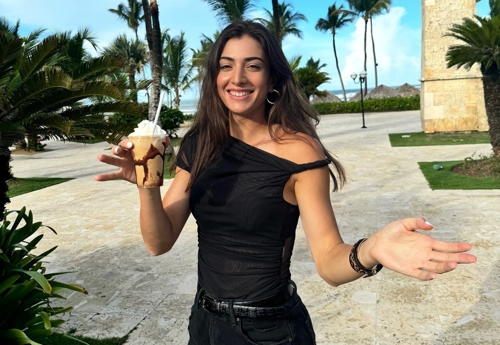     Элина Аванесян