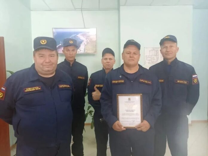 Пожарный Андрей Сарычев. Фото предоставлено агентством по делам ГО, защиты от чрезвычайных ситуаций и пожарной безопасности Сахалинской области.