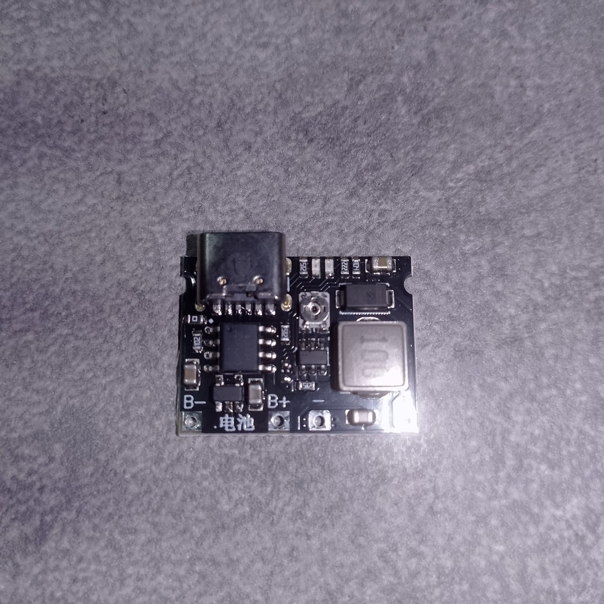 Как из одной 18650 получить стабильные 5 В?