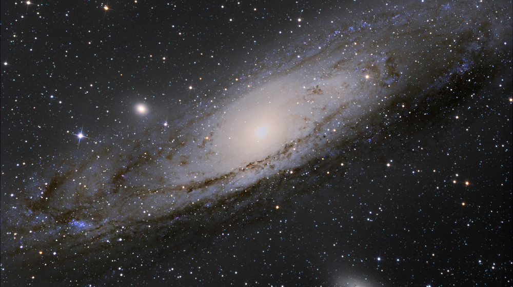    Почему Андромеда уже пожирает Млечный путь и что с этим делать