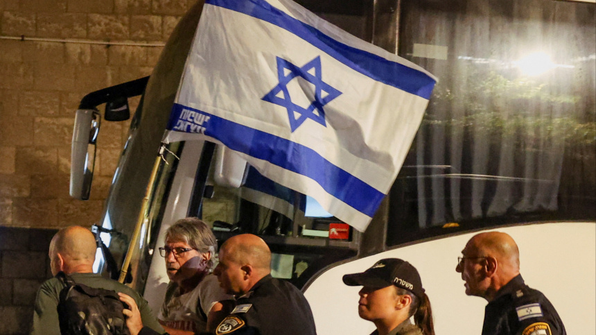    Фото: Reuters/Ronen Zvulun