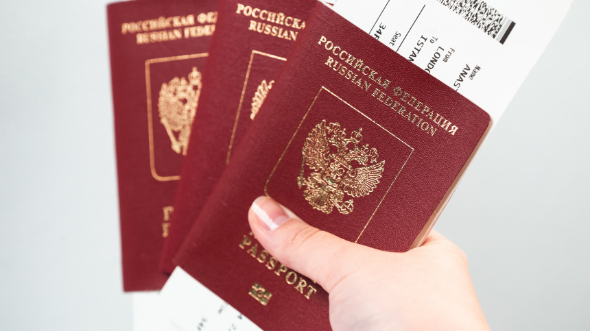    Фото: ИЗВЕСТИЯ/Телеканал «78»; 5-tv.ru