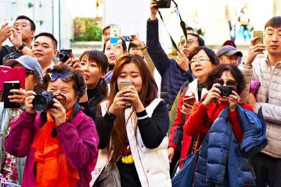 Вот таких китайцев я часто встречала в путешествиях;)