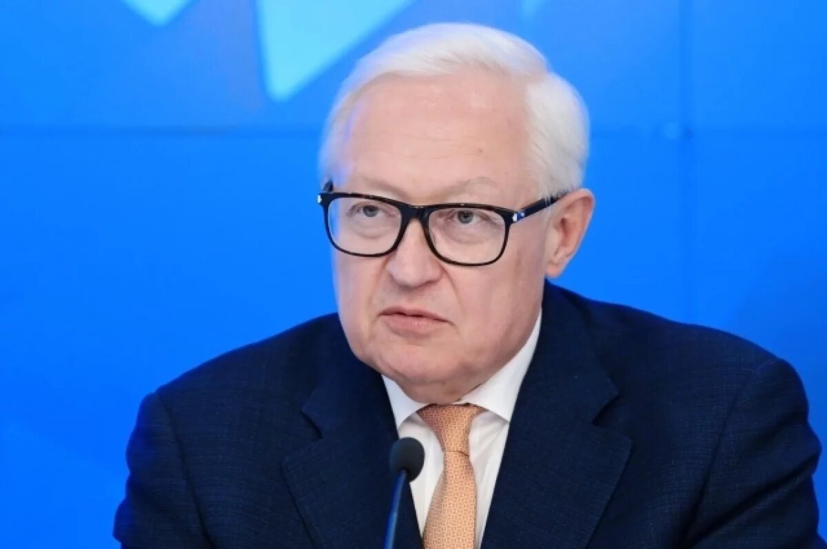    Рябков: говорить о трёхстороннем саммите по Украине сейчас не приходится