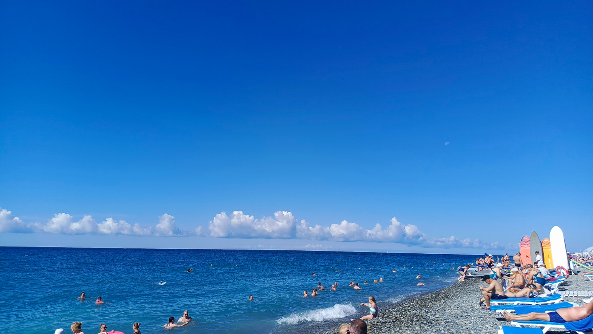 Адлер, пляж Бридж 