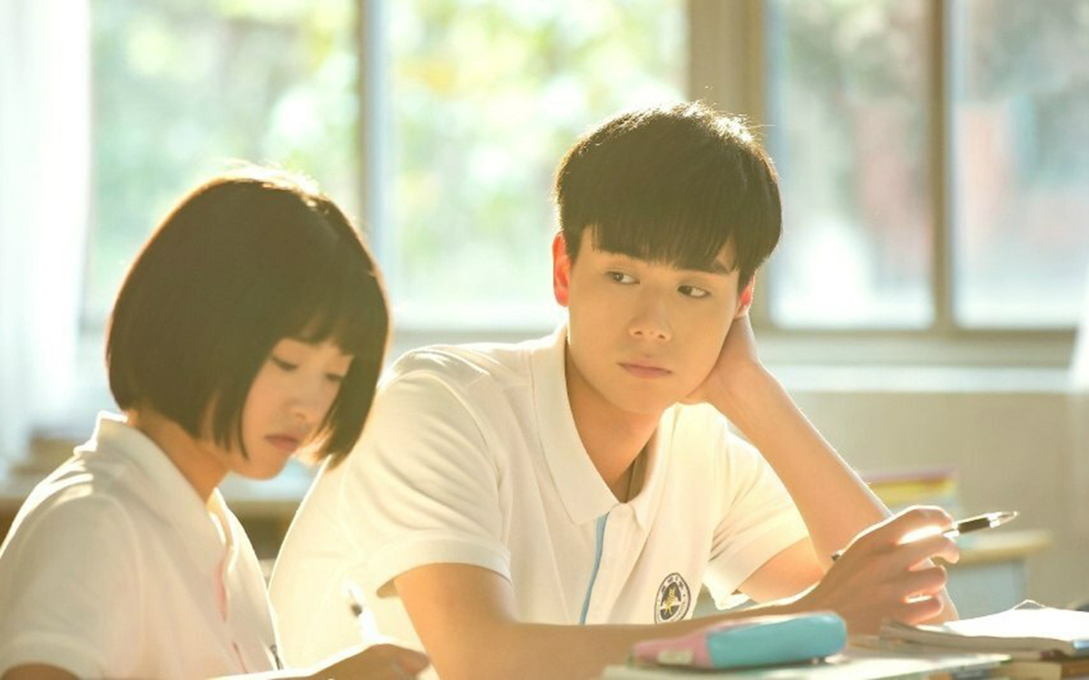 Кадр из дорамы "Любовь так прекрасна"