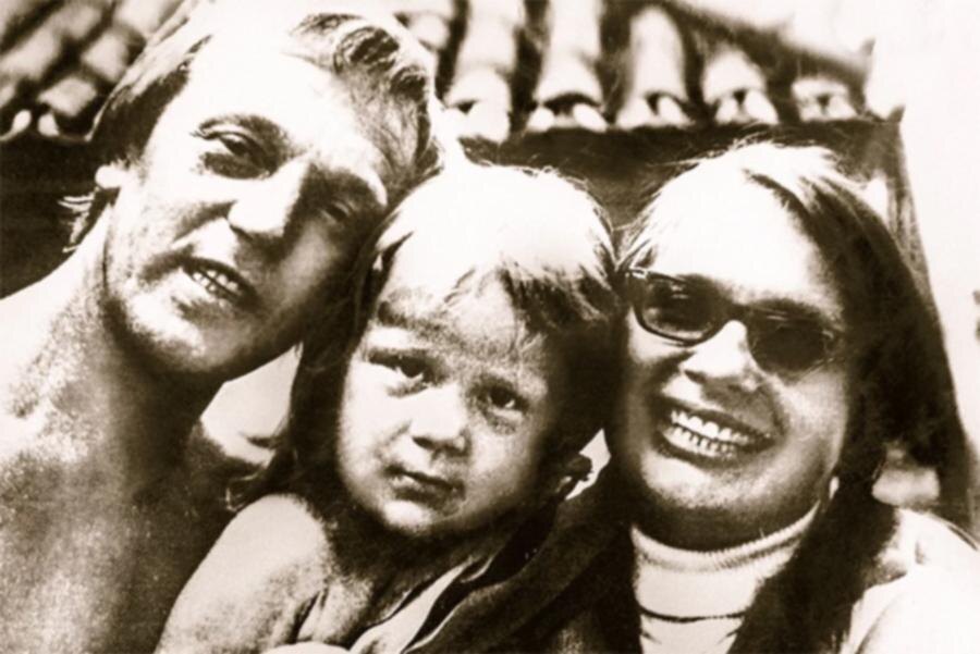 Анатолий Ромашин с Маргаритой и дочерью Машей