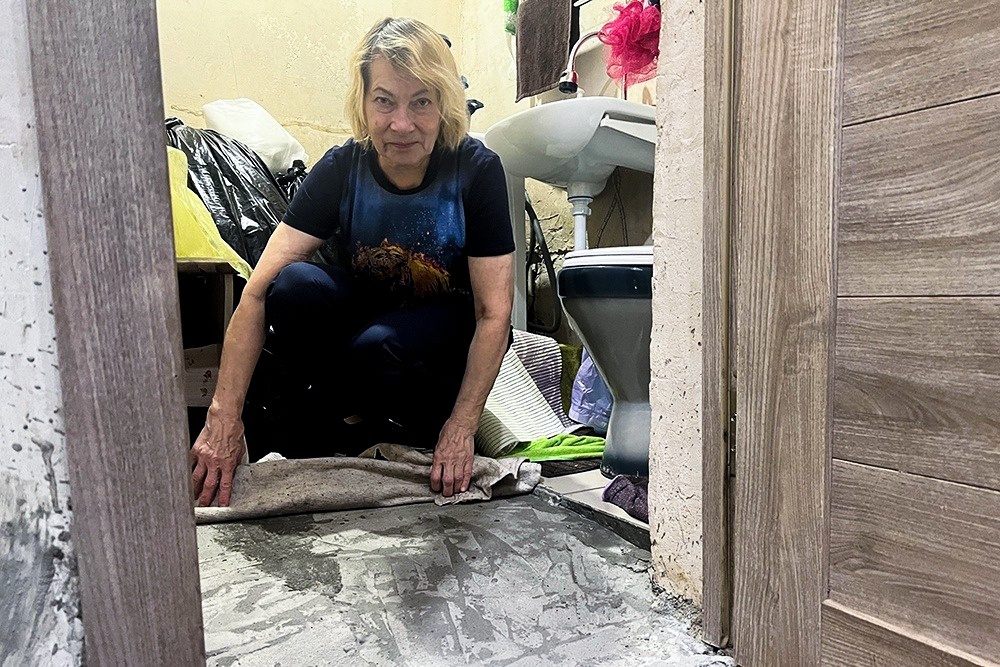    Пока Тамара Ходинская вынуждена жить с внуками в аварийной квартире. / Наталья Граф/РГ