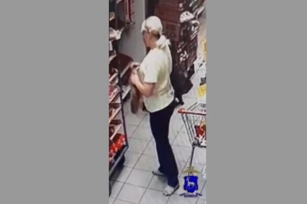    В Тольятти разыскивают женщину, присвоившую чужой кошелёк с деньгами