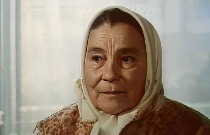 Скрывала отца-преступника, выгнал из дома муж, а сын - советник Горбачева и ещё тайны «всесоюзной бабушки» Галины Макаровой