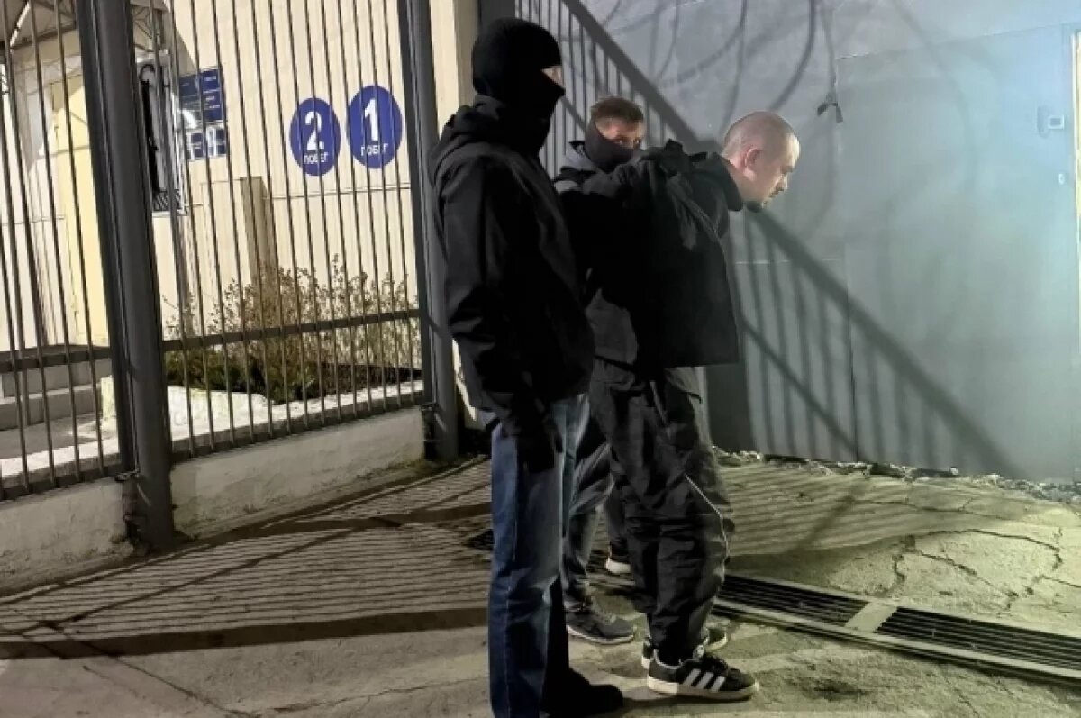    ГУФСИН показал фотографии задержания беглеца из СИЗО в Екатеринбурге