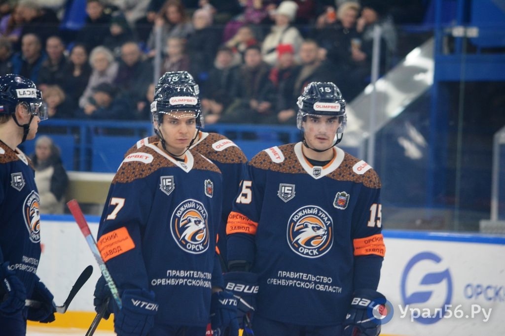    Сегодня, 16 сентября, «Южный Урал» сыграет с «Дизелем» в Пензе
