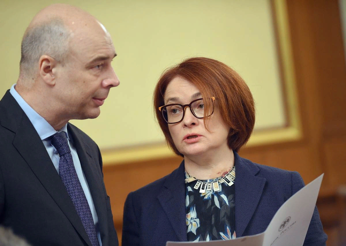 Рекордные расходы, но без реформ