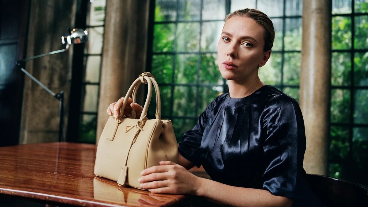 Фото: Yorgos Lanthimos/Courtesy of Prada