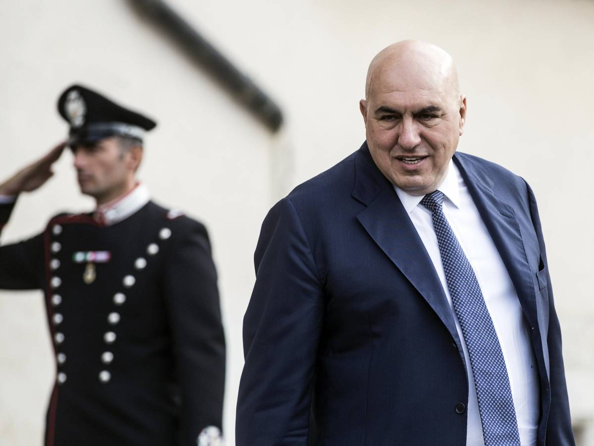    Министр обороны Италии: Мы не готовы к нападению ни России, ни кого-либо другого