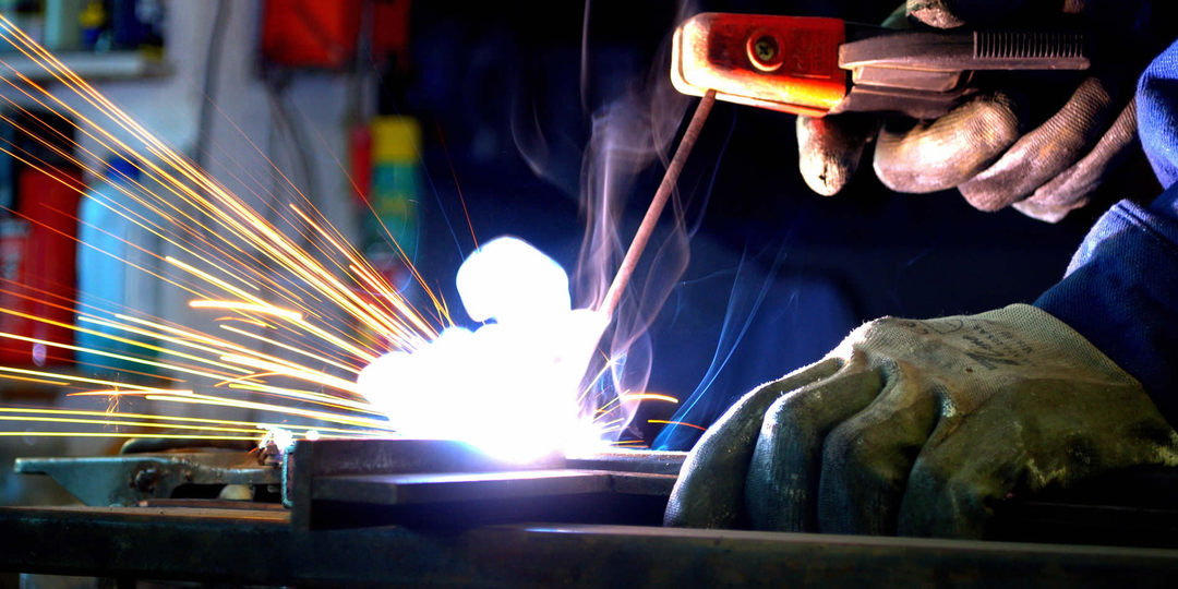 Варить углом к себе иль от себя, вот в чем вопрос. Чтобы работа не пошла насмарку...