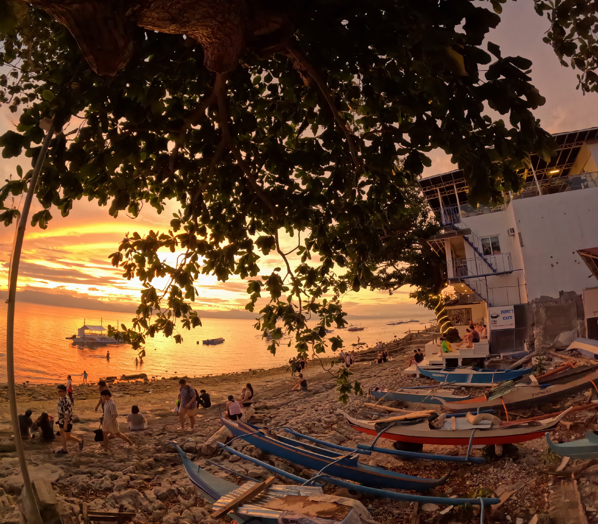 закат на пляже Панагсама