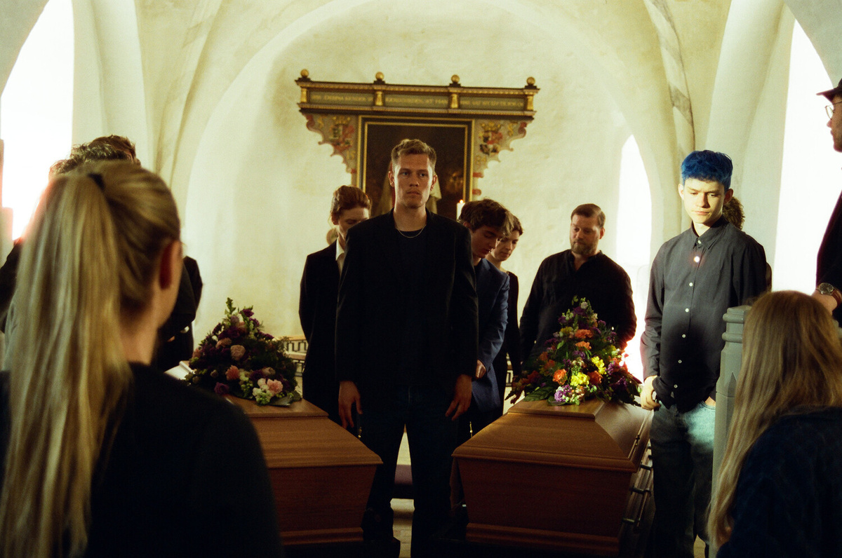 Кадр из фильма "Сынок".