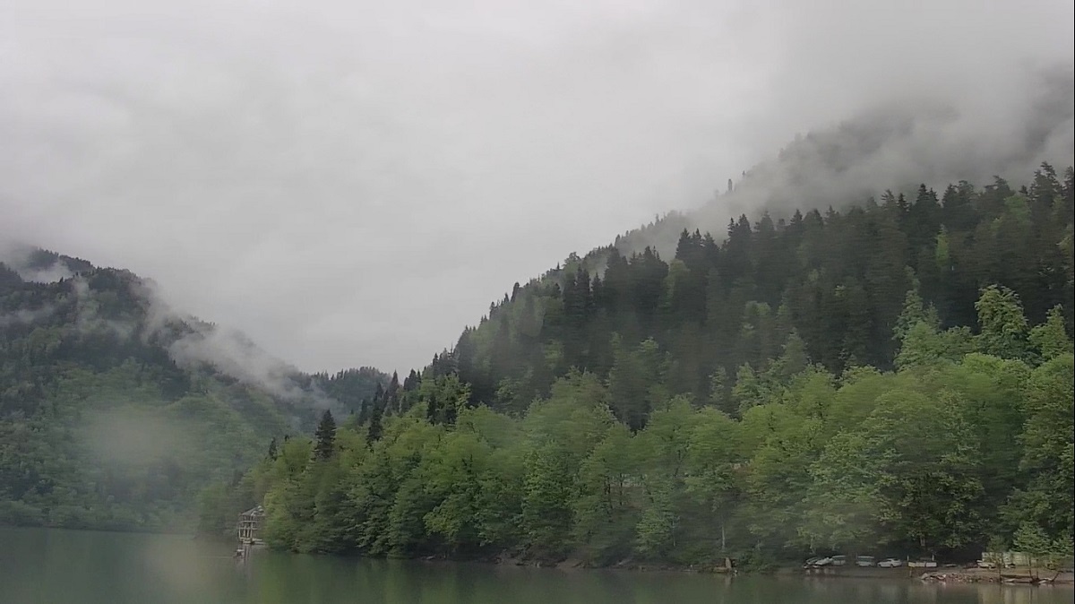 Озеро Рица - природная сокровищница Кавказа