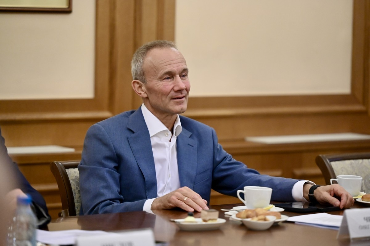 Олег Чемезов