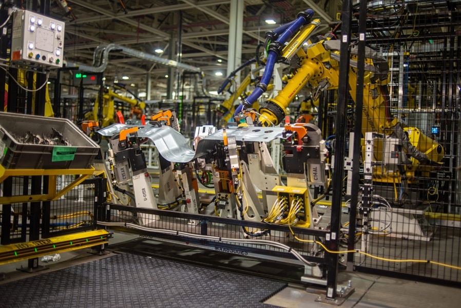 Как автопром трансформирует человеческий капитал в эпоху роботизации