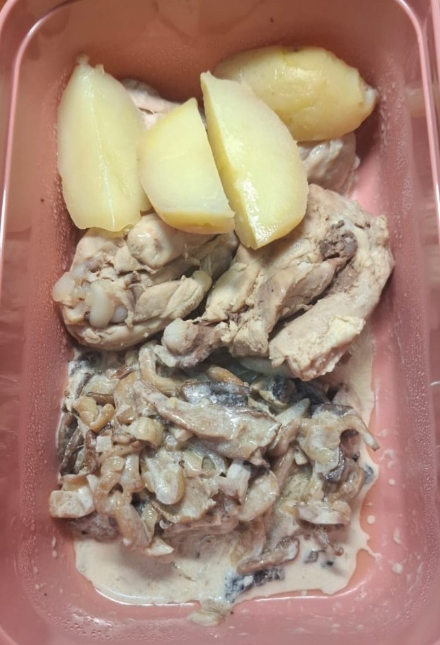 Обед с картофелем