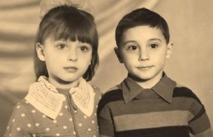 Дима Билан с сестрой в детстве