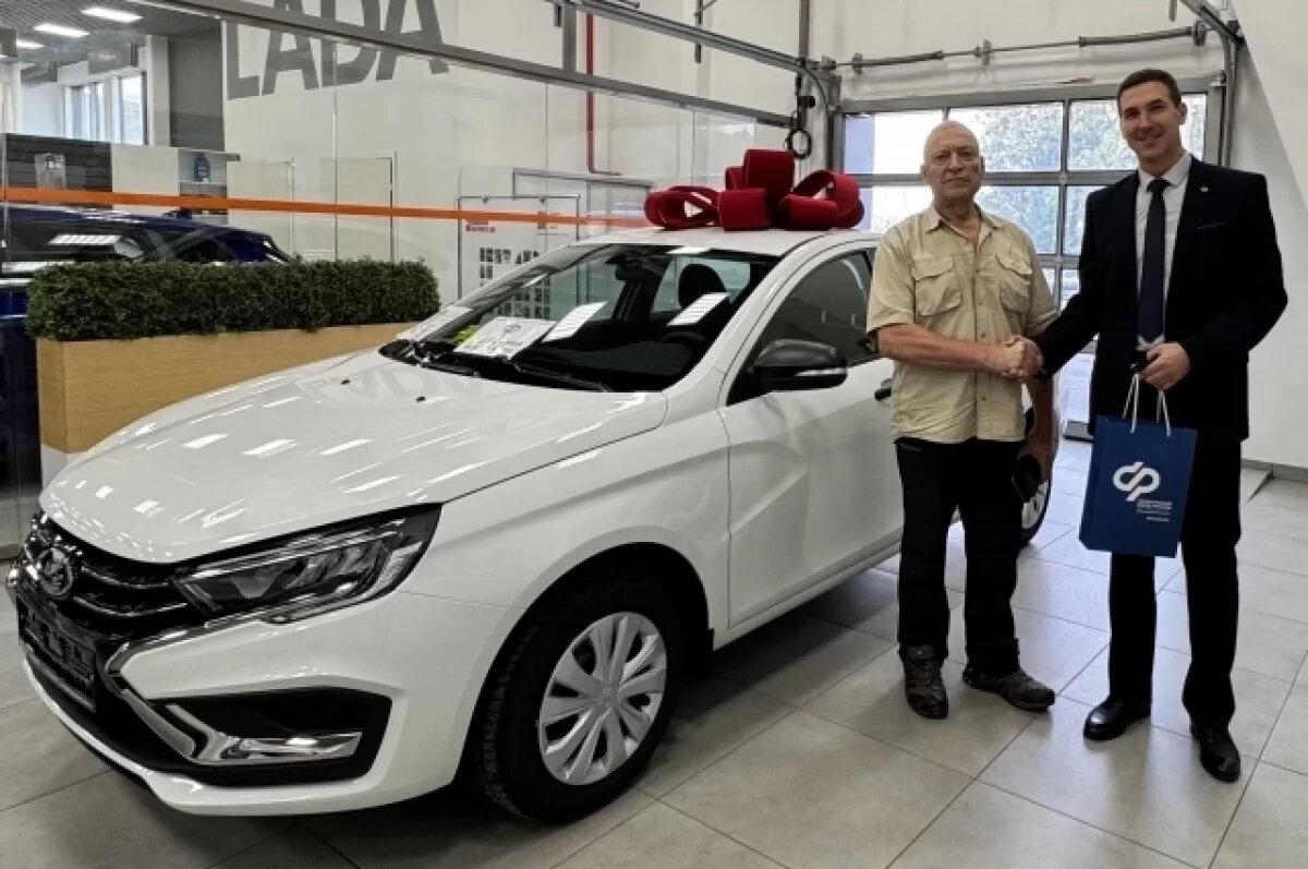    Северянам, пострадавшим на производстве, вручили ключи от новых автомобилей