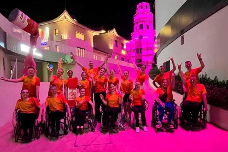    Коллектив участвовал в международном фестивале традиционных культур "Золотая площадь".