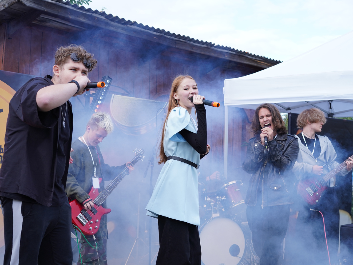 Группа «Сарказм»