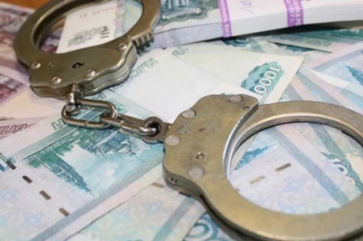    В Лесном директора учреждения судят за взяточничество
