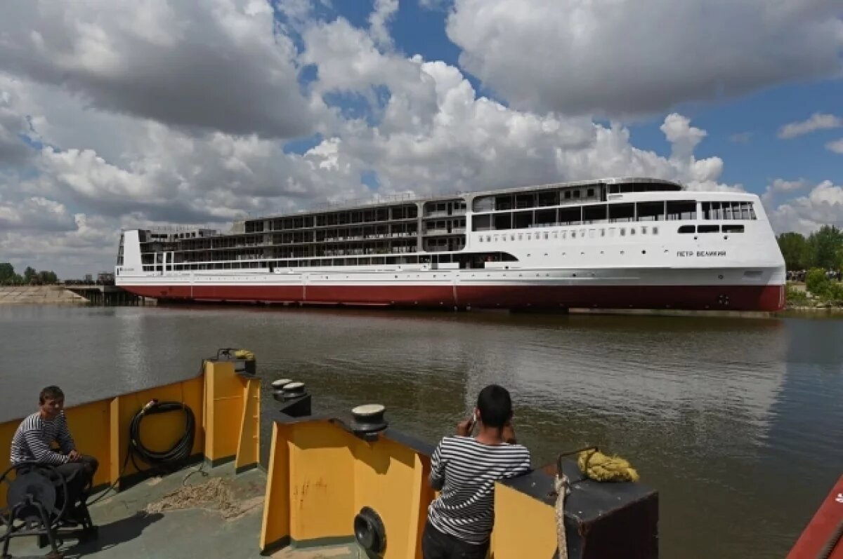    Круизный лайнер «Владимир Жириновский» будут достраивать не в Астрахани
