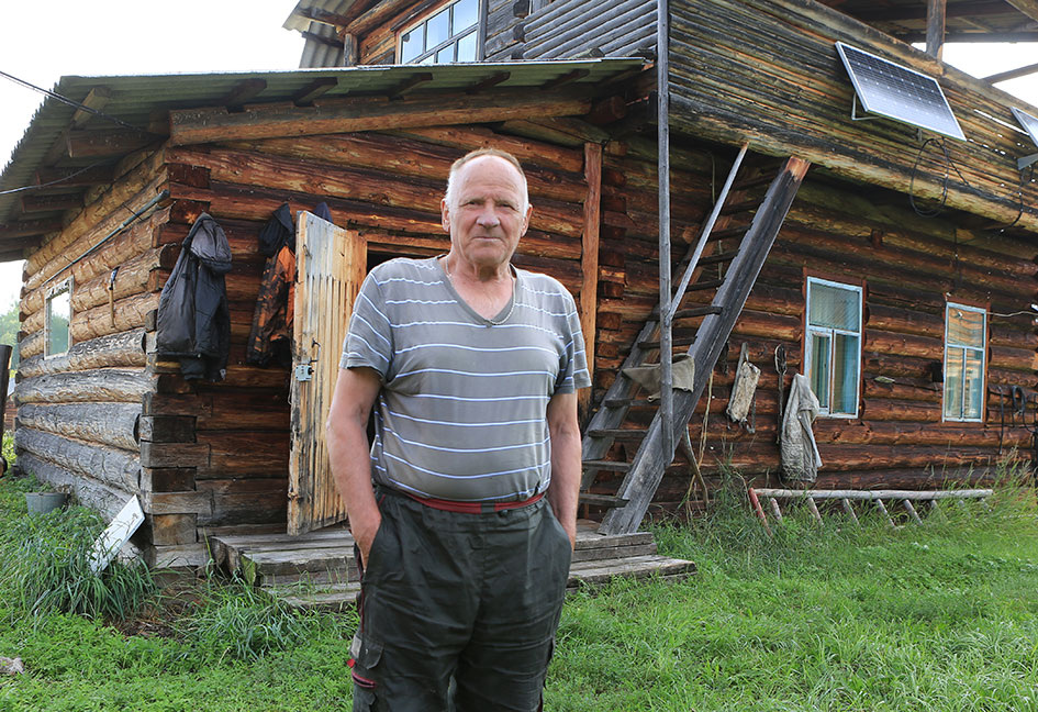 Владимр Петрович в Чанчуре. Фото Бориса  Слепнева 