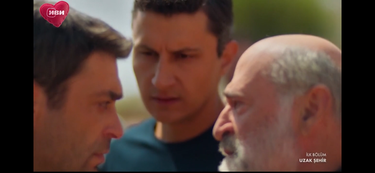 Стоп кадр из сериала «Далёкий город»2