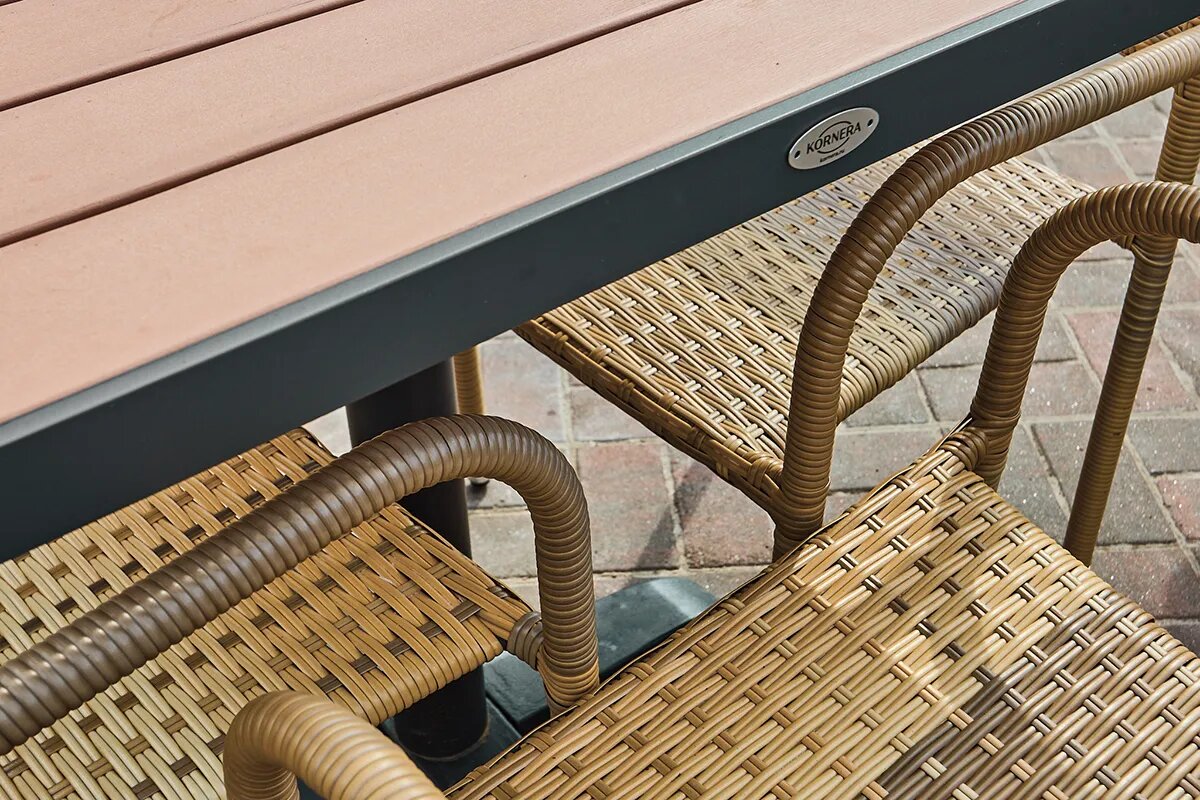 Столешница из ДПК для летней веранды в Петергофе