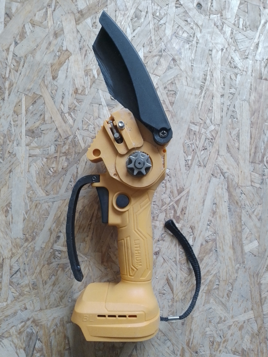 Фото автора. Вид с одной стороны 