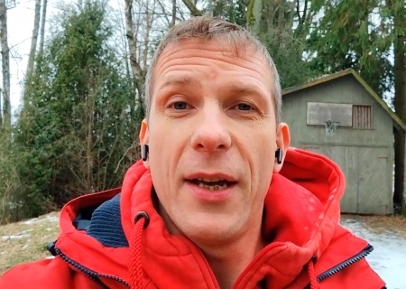    «Латышам можно высказывать мнение, русским — нельзя». Рассказ первого осуждённого блогера в Латвии