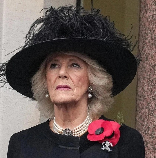 Королева Камилла отказалась от участия в церемонии похорон герцогини Кентской. 