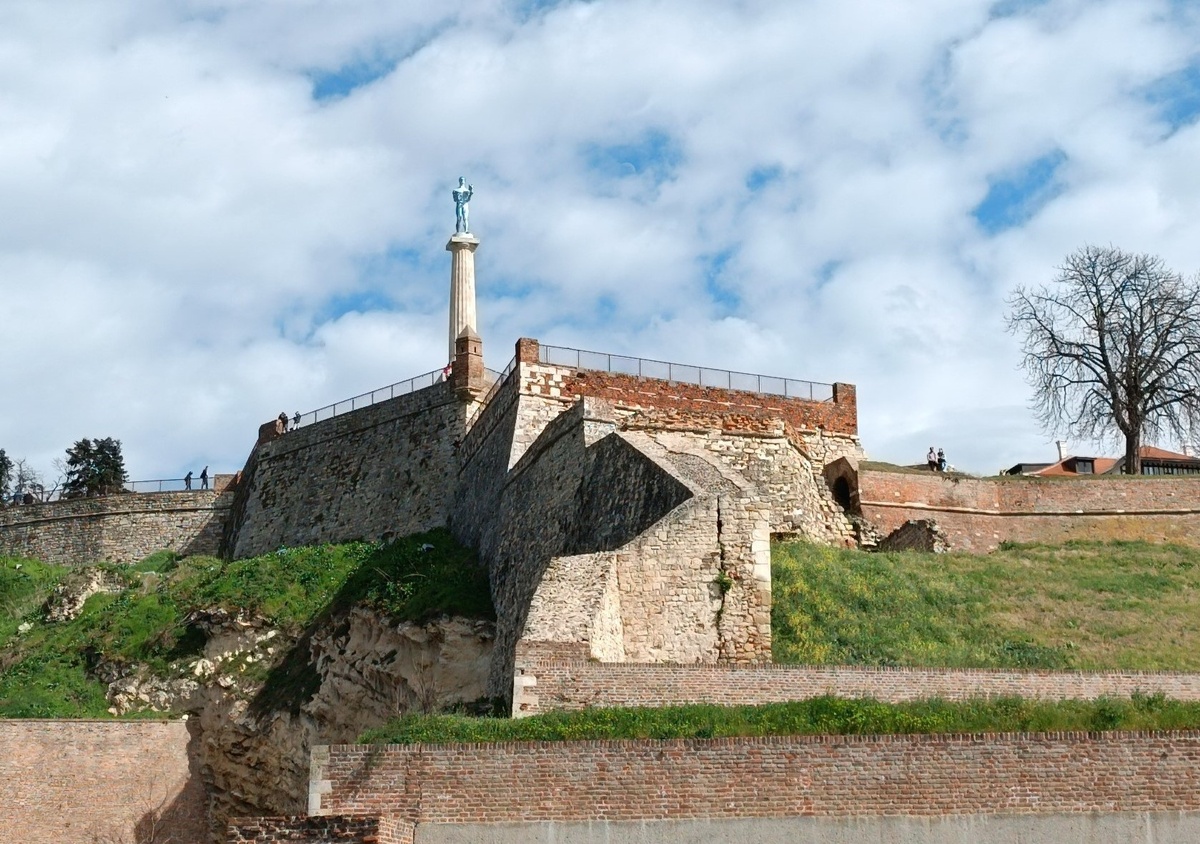 Вид на крепость с набережной, фото автора.