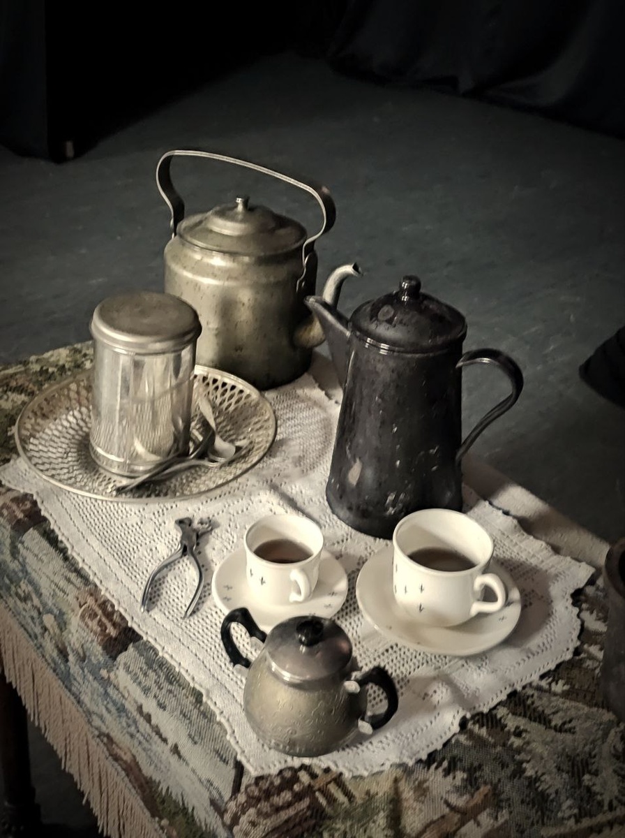 Фото из архива театрального проекта "ПРЕДУПРЕЖДЕНИЕ"