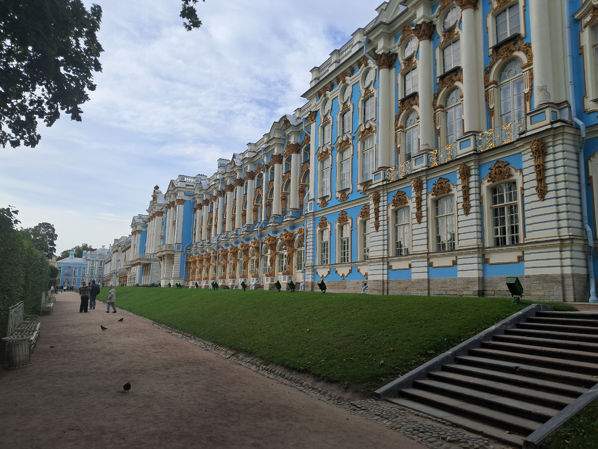 Екатерининский дворец. Фото автора 