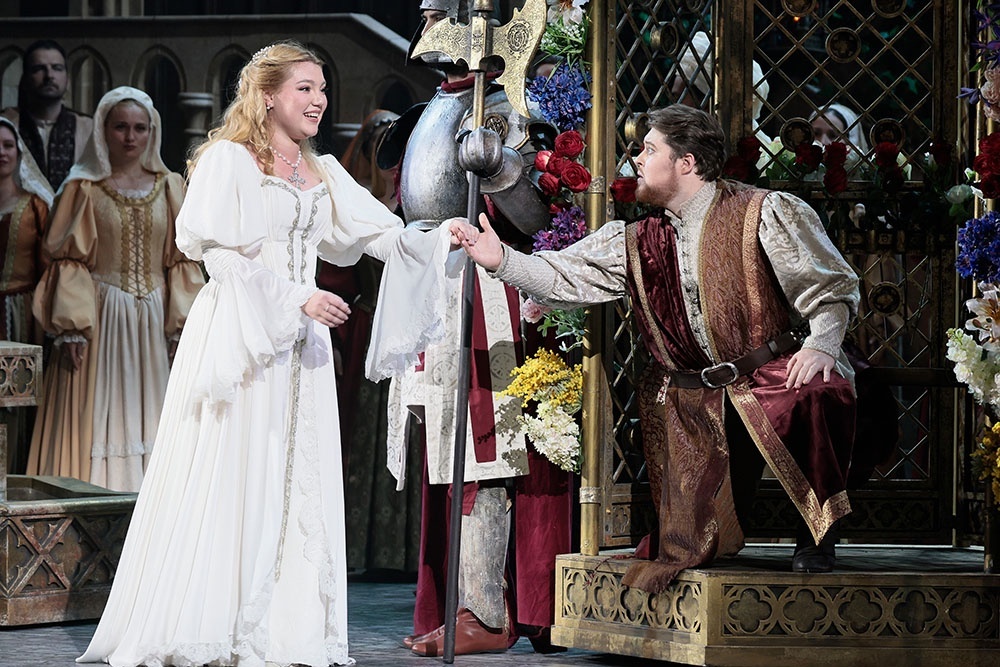    Партию Иоланты поет Рамиля Баймухаметова, в роли Водемона Игорь Морозов. / Дамир Юсупов / Большой театр