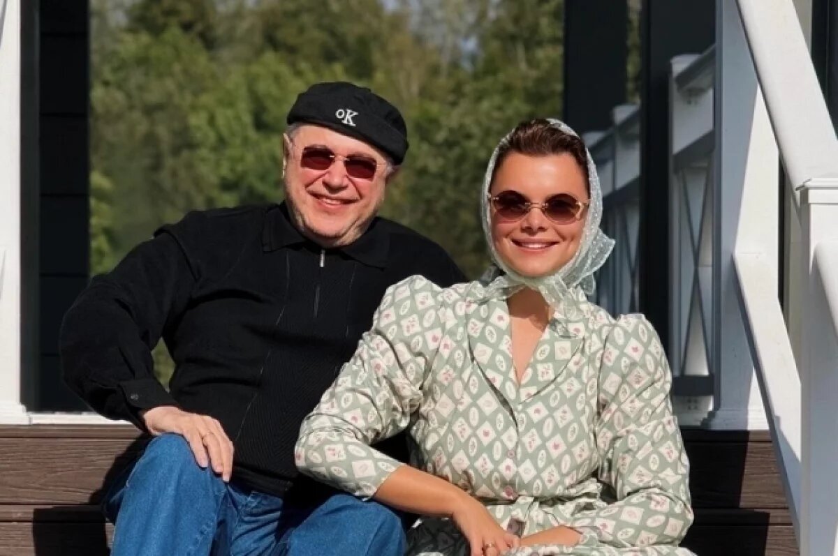    Евгений Петросян и Татьяна Брухунова.