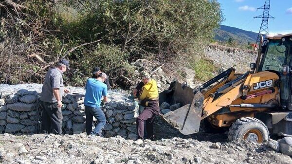    © Photo : Пресс-служба Ленингорского района РЮО