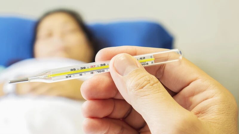     Высокая температура. freepik.com/jcomp