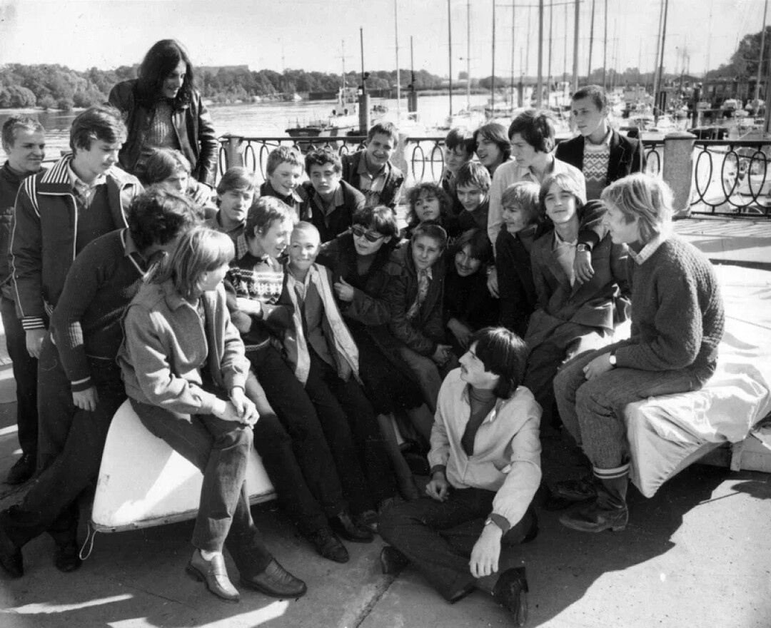 Динара и дети