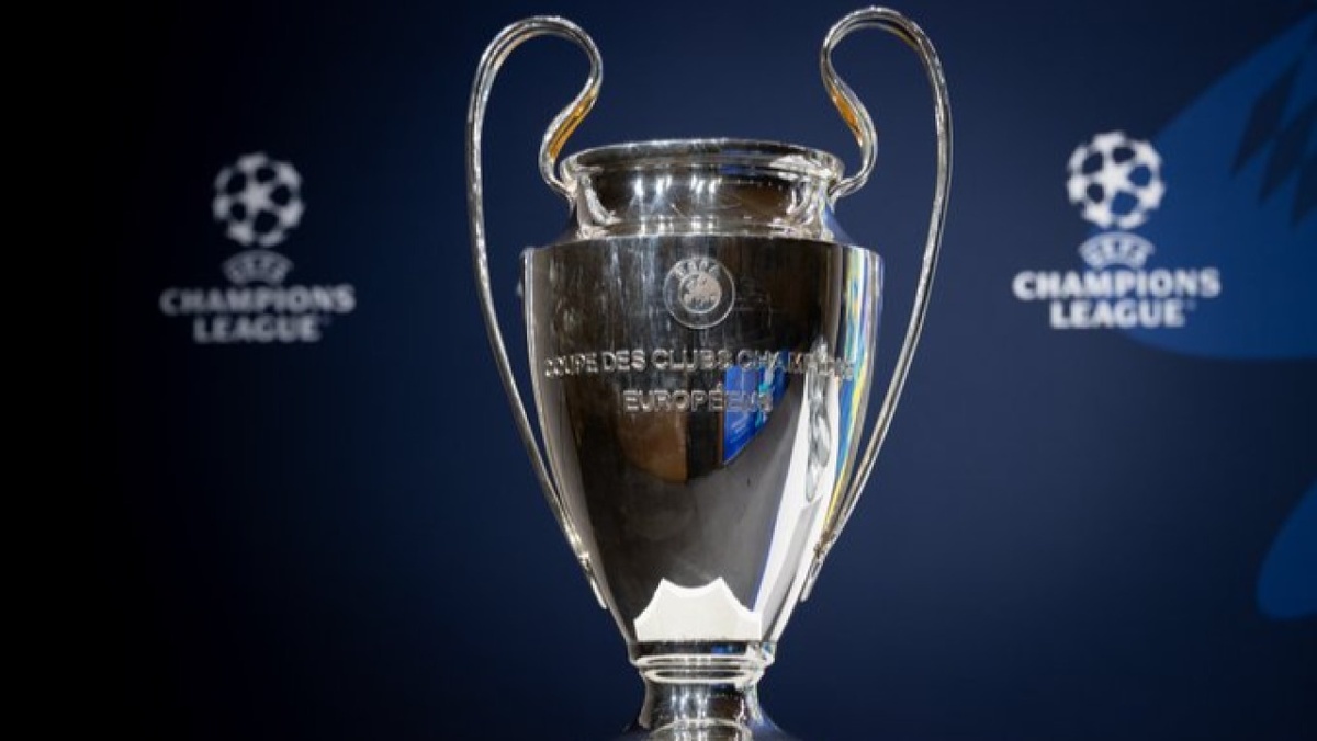     Трофей Лиги чемпионов УЕФА