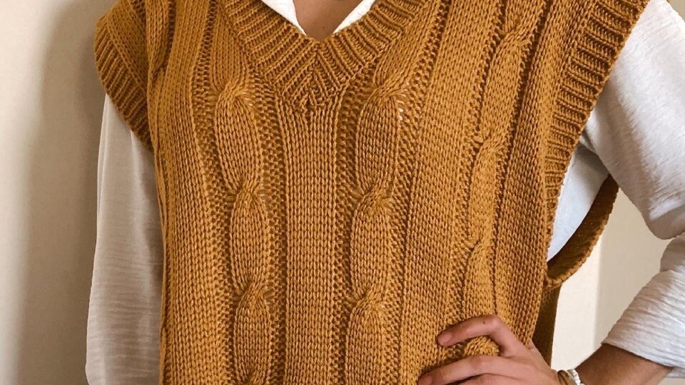 ВЯЗАНЫЙ ЖИЛЕТ: МОЙ РОМАН С ЭТИМ ПРЕДМЕТОМ ГАРДЕРОБА + НОВЫЕ ИДЕИ ДЛЯ НАШЕГО ТВОРЧЕСТВА
