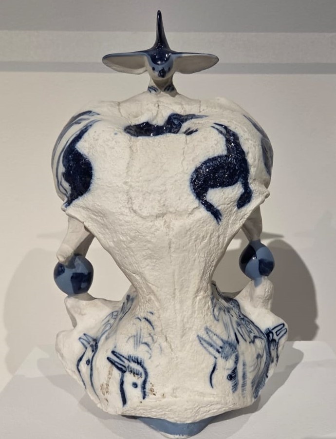 Александр Белашов. Остров Колючин. После охоты 1977 фарфор, эмаль