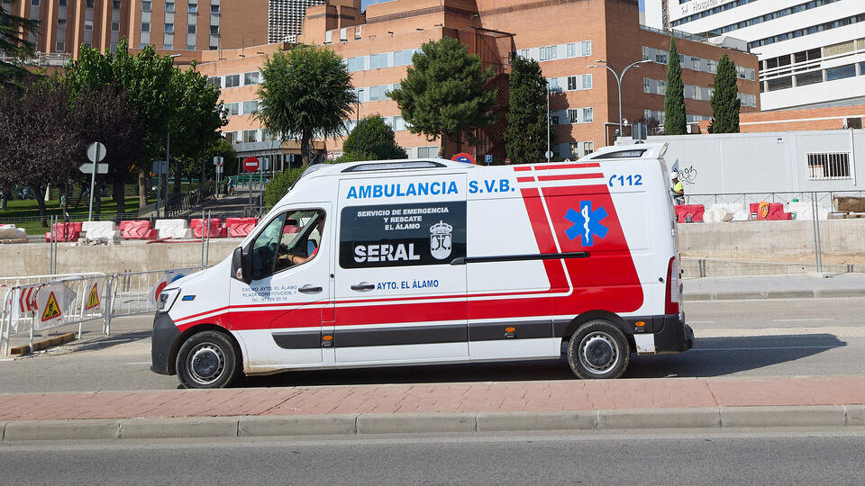     Четырехлетняя девочка-лунатик упала с балкона и разбилась насмерть www.globallookpress.com/JesÃƒÂºS HellÃƒÂ­N/Keystone Press Agency